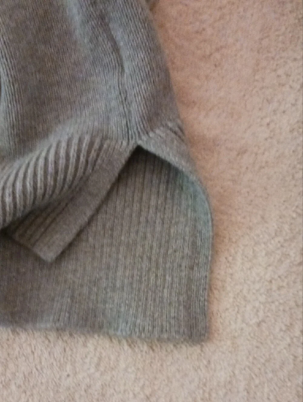 Michael Kors Light Gray Crewneck Sweater with Cable-Sleeve Detail